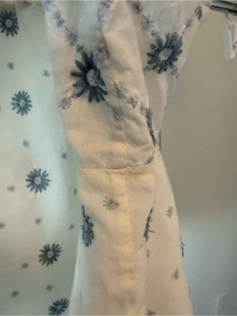 Sezane Kellia Shirt Blue Ecru Daisies - Size 12/44 - Picture 6 of 9